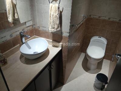 Apartamento de 3 alcobas en venta en Laureles, Medellín, 154 m² · foto 15 de 18