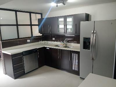 Apartamento de 3 alcobas en venta en Laureles, Medellín, 154 m² · foto 8 de 18
