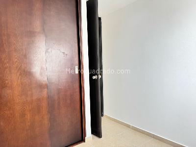 Apartamento en venta en La America, Medellín · foto 12 de 19