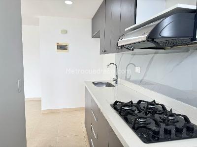Apartamento en venta en La America, Medellín · foto 7 de 19