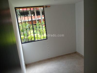 Apartamento en venta en La America, Medellín · foto 10 de 17