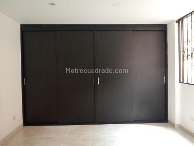 Apartamento en venta en La America, Medellín · foto 7 de 17