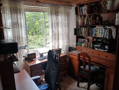 Apartamento de 4 alcobas en venta en Laureles, Medellín, 94 m² · foto 15 de 18