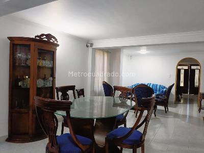 Casa de 4 alcobas en venta en Guayabal, Medellín, 135 m² · foto 3 de 16