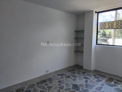 Apartamento en venta en Robledo, Medellín · foto 11 de 13