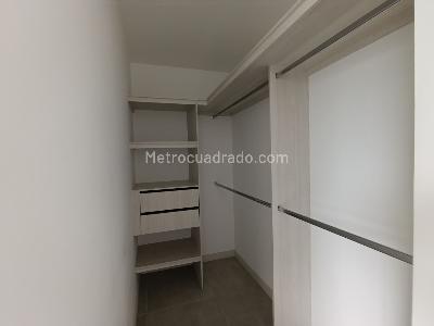 Apartamento en venta en Laureles, Medellín · foto 10 de 13