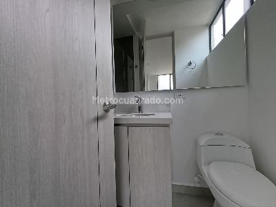Apartamento en venta en Laureles, Medellín · foto 12 de 13