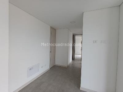 Apartamento en venta en Laureles, Medellín · foto 3 de 13