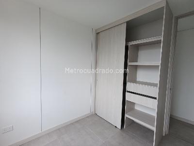 Apartamento en venta en Laureles, Medellín · foto 7 de 13