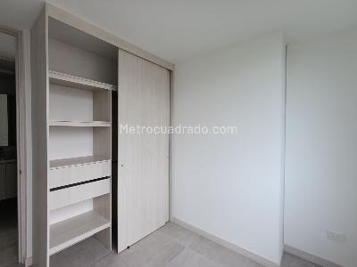 Apartamento en venta en Laureles, Medellín · foto 9 de 13