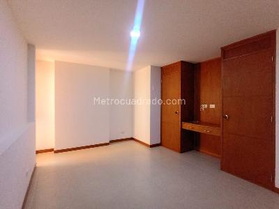 Apartamento de 3 alcobas en venta en Laureles, Medellín, 150 m² · foto 10 de 16