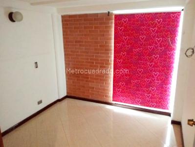 Apartamento de 3 alcobas en venta en Laureles, Medellín, 68 m² · foto 12 de 19