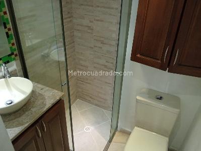 Apartamento de 3 alcobas en venta en Laureles, Medellín, 68 m² · foto 17 de 19