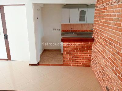 Apartamento de 3 alcobas en venta en Laureles, Medellín, 68 m² · foto 4 de 19