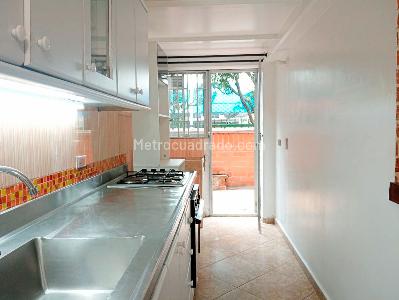 Apartamento de 3 alcobas en venta en Laureles, Medellín, 68 m² · foto 8 de 19
