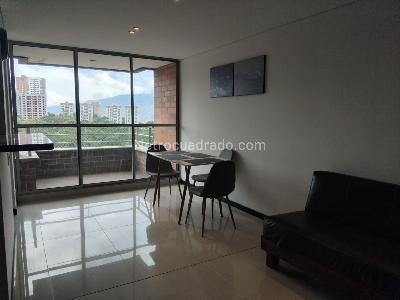 Apartamento en venta en Robledo, Medellín · foto 2 de 15