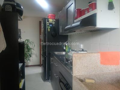 Apartamento en venta en Laureles, Medellín · foto 8 de 20