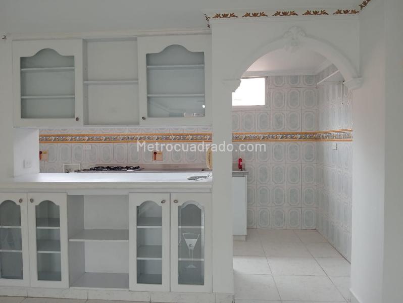 3BR Exterior Apartment for Rent in Laureles - 4