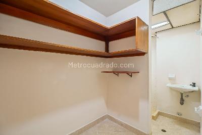 Apartamento de 3 alcobas en venta en Laureles, Medellín, 110 m² · foto 19 de 20