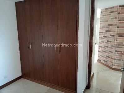 Apartamento de 3 alcobas en venta en Laureles, Medellín, 104 m² · foto 12 de 18