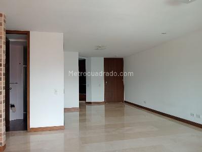 Apartamento de 3 alcobas en venta en Laureles, Medellín, 104 m² · foto 3 de 18