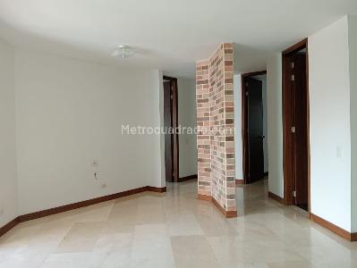 Apartamento de 3 alcobas en venta en Laureles, Medellín, 104 m² · foto 4 de 18