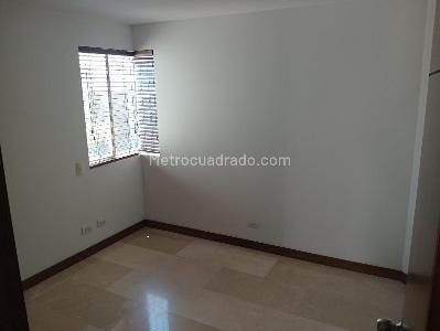 Apartamento de 3 alcobas en venta en Laureles, Medellín, 104 m² · foto 9 de 18
