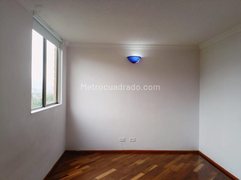 2BR Apartment with Balcony in Belen (Gated Unit) - 8