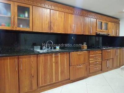 Apartamento de 3 alcobas en venta en Laureles, Medellín, 126 m² · foto 8 de 18