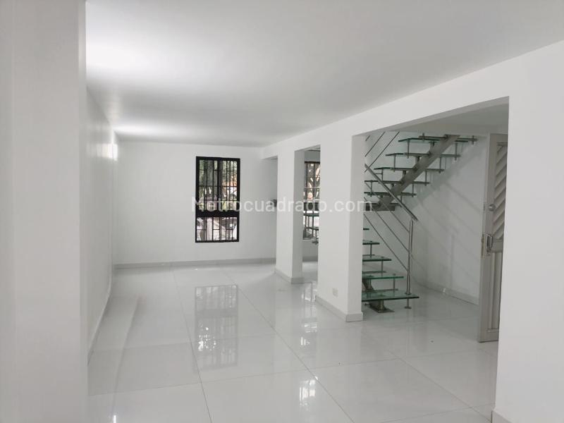 Casa Amplia de 5 Alcobas en Belén