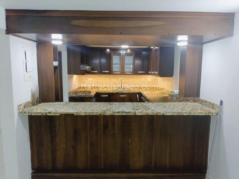 Casa Amplia de 5 Alcobas en Belén - 2