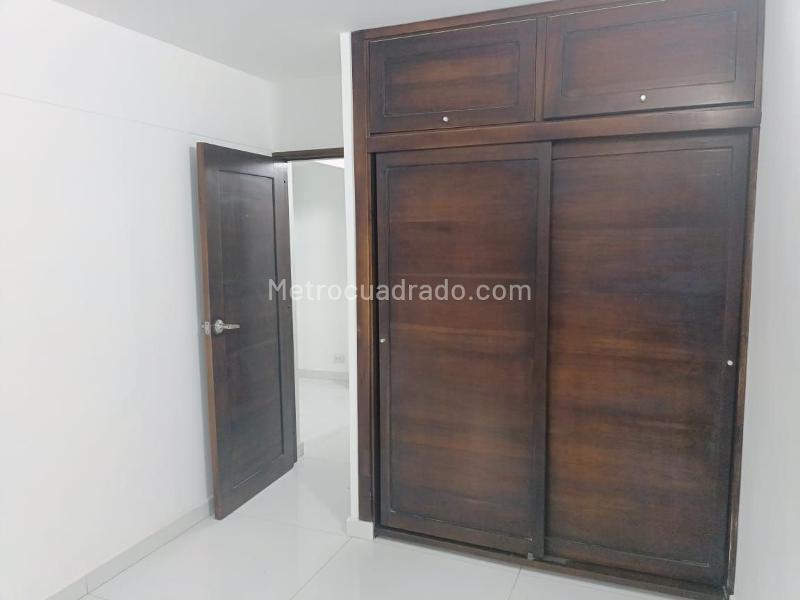 Casa Amplia de 5 Alcobas en Belén - 8