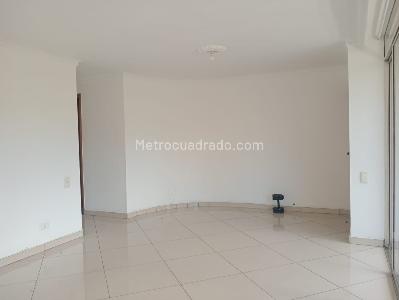 Apartamento de 3 alcobas en arriendo en Laureles, Medellín, 120 m² · foto 3 de 15