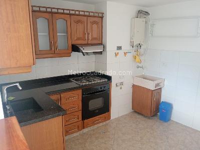 Apartamento de 3 alcobas en arriendo en Laureles, Medellín, 120 m² · foto 5 de 15