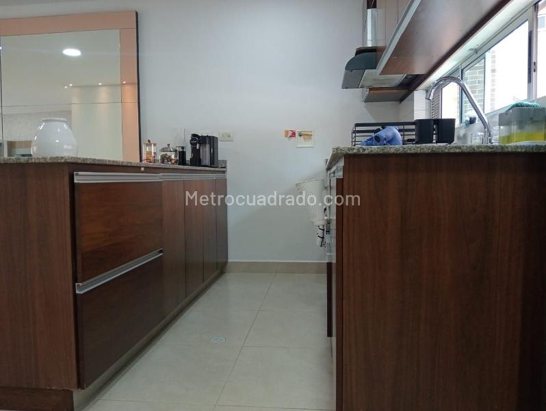Apartamento Moderno de 3 Alcobas en Laureles - 5