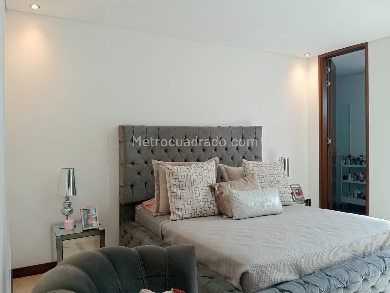 Apartamento Moderno de 3 Alcobas en Laureles - 9
