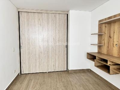Apartamento de 3 alcobas en venta en Laureles, Medellín, 100 m² · foto 15 de 20