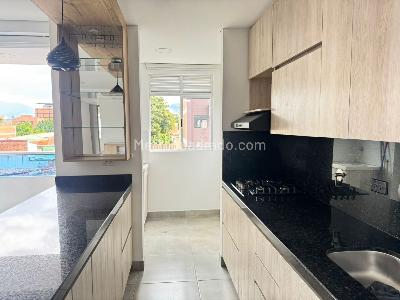 Apartamento de 3 alcobas en venta en Laureles, Medellín, 100 m² · foto 9 de 20