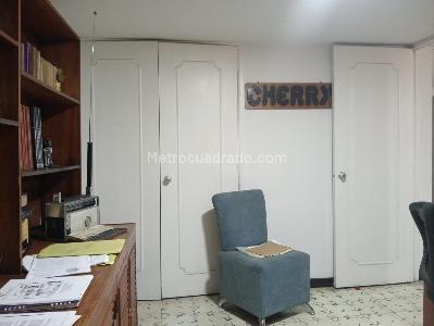 Apartamento en venta en Laureles, Medellín · foto 11 de 19