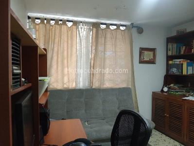 Apartamento en venta en Laureles, Medellín · foto 12 de 19