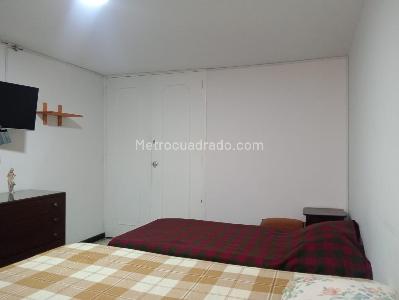 Apartamento en venta en Laureles, Medellín · foto 15 de 19