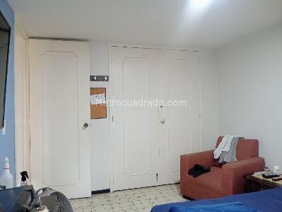 Apartamento en venta en Laureles, Medellín · foto 17 de 19