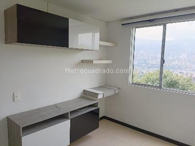 Apartamento de 3 alcobas en venta en Belen, Medellín, 63 m² · foto 11 de 19