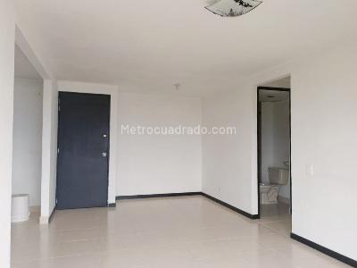 Apartamento de 3 alcobas en venta en Belen, Medellín, 63 m² · foto 3 de 19