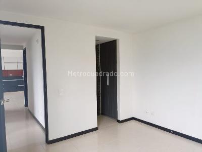 Apartamento de 3 alcobas en venta en Belen, Medellín, 63 m² · foto 7 de 19