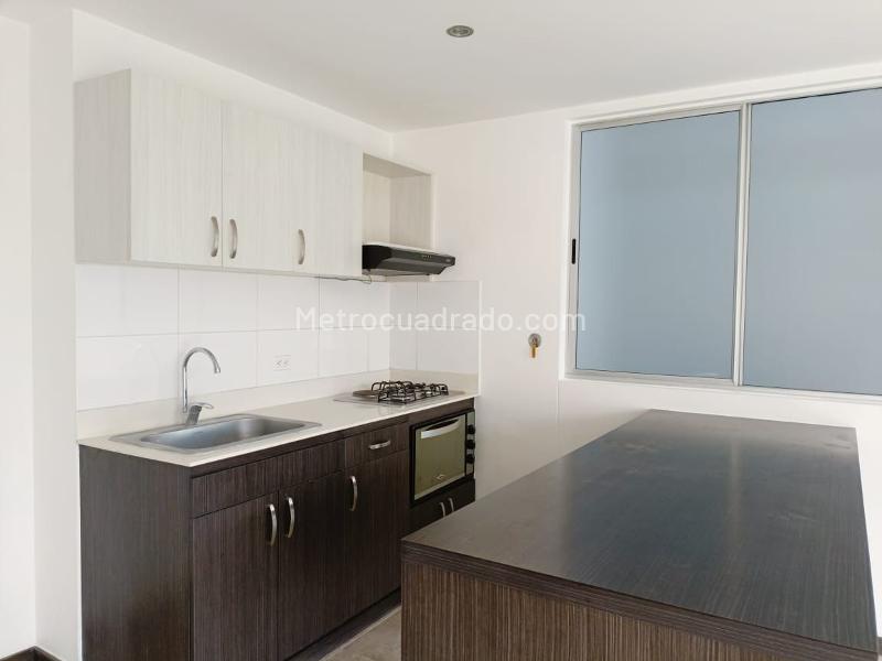 Apartamento en Arriendo en Itagüí con Balcón y Parqueadero - 7