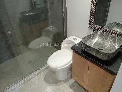 Apartamento de 3 alcobas en arriendo en Laureles, Medellín, 140 m² · foto 13 de 14