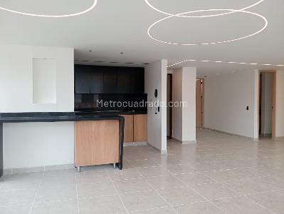 Apartamento de 3 alcobas en arriendo en Laureles, Medellín, 140 m² · foto 4 de 14