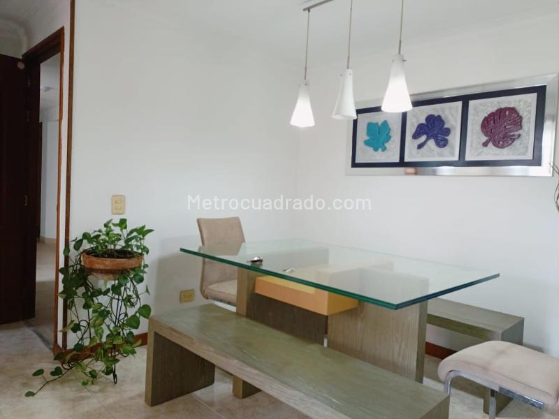 Charming 2BR Apartment in Belen - 6