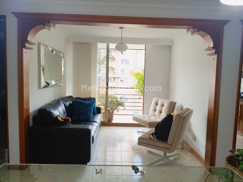 Charming 2BR Apartment in Belen - 7